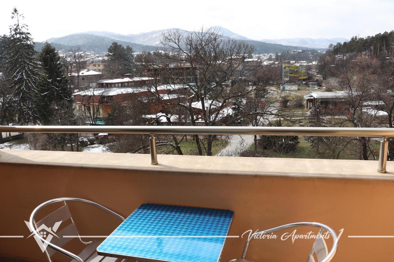 Victoria Apartments 1 ヴェリングラード エクステリア 写真